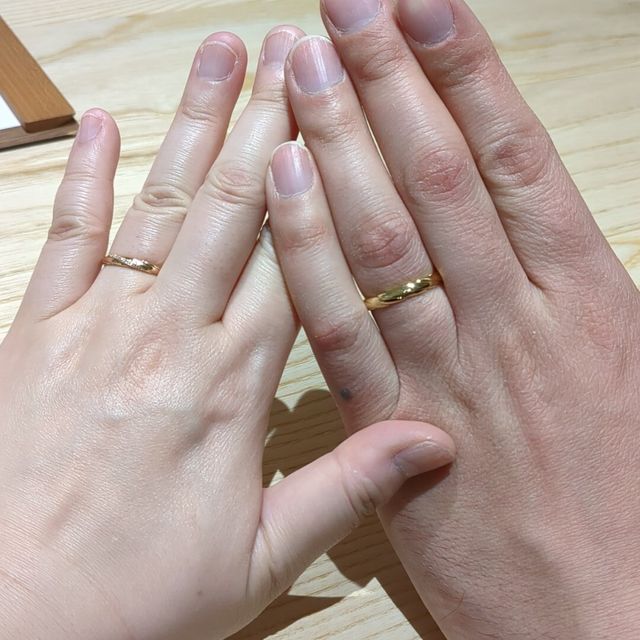 【出雲結(いずもゆい)の口コミ】 デザイン、指輪のテーマも素敵だと感じました。ダイヤモンドが入っている…