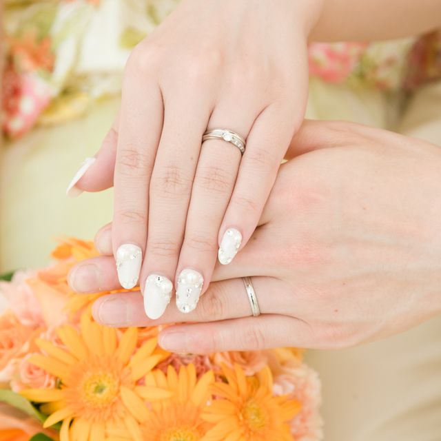 【STAR JEWELRY(スタージュエリー)の口コミ】 婚約指輪を購入し、大変良かったので、また同じスタージュエリーさんにお…