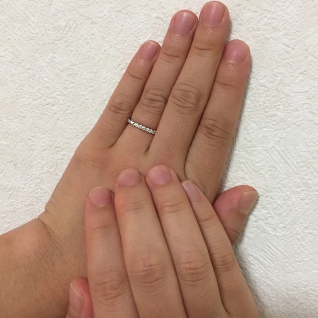 【銀座ダイヤモンドシライシの口コミ】 ハーフエタニティで探していたが、外国製のものよりも手にしっくりなじん…