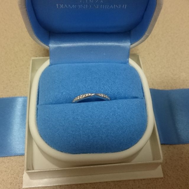 【銀座ダイヤモンドシライシの口コミ】 エタニティを探していて、いろいろな太さのを見せてもらいました。デザイ…