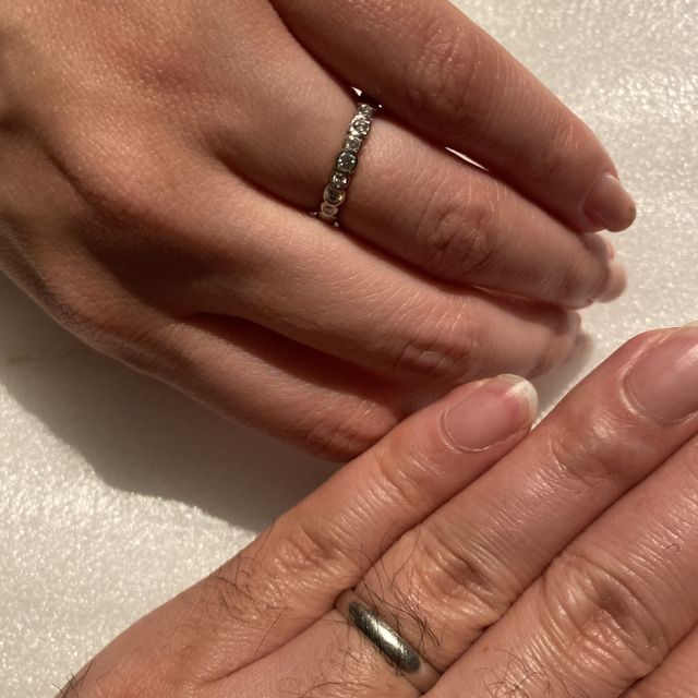 【PILOT BRIDAL(パイロットブライダル)の口コミ】 1.プラチナ純度が非常に高く耐久性があること
2.他ブランドの結婚指輪も試…