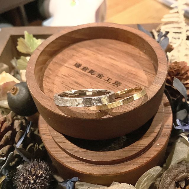 【鎌倉彫金工房の口コミ】 友人がこちらのお店で指輪を作っており、事前にリサーチしました。
夫婦共…