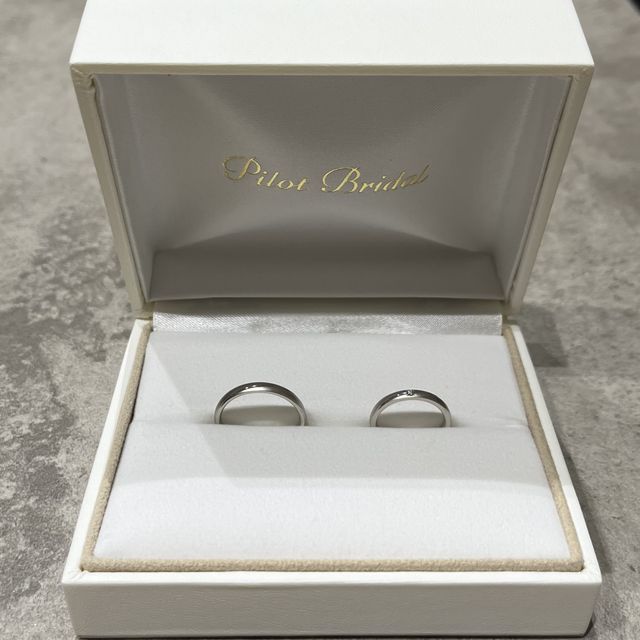 【PILOT BRIDAL(パイロットブライダル)の口コミ】 シンプルなデザインで、プラチナの純度も高いのに、リーズナブルでした。…