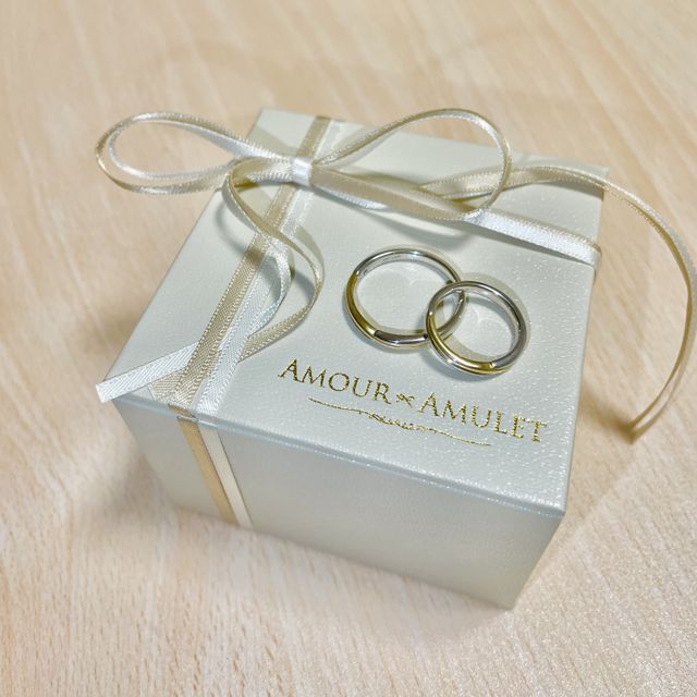 【AMOUR AMULET(アムール・アミュレット)の口コミ】 ゴールドとシルバーのミックスで、個性的で他とは被らないデザインで可愛…