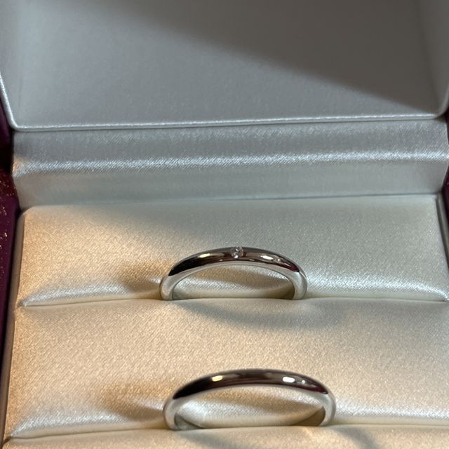 【ブルガリ(BVLGARI)の口コミ】 他店と最後迷いましたが、最後の決め手は着け心地でした。彼は指輪に興味…