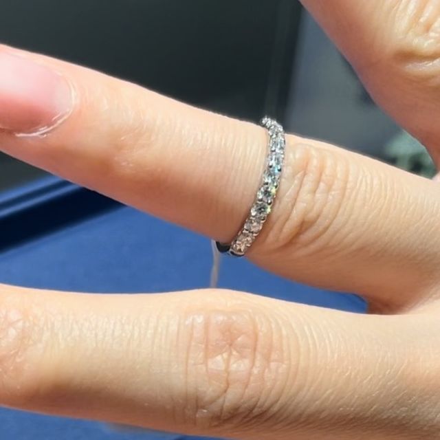 【銀座ダイヤモンドシライシの口コミ】 デザイン、着け心地、刻印、アフターサービスなど、全体的に満足できるも…