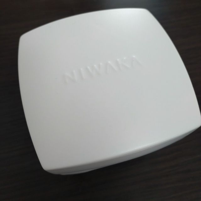 【俄(にわか)の口コミ】 シンプルなデザインを探していて俄のデザインを見た際に、これだと思いま…