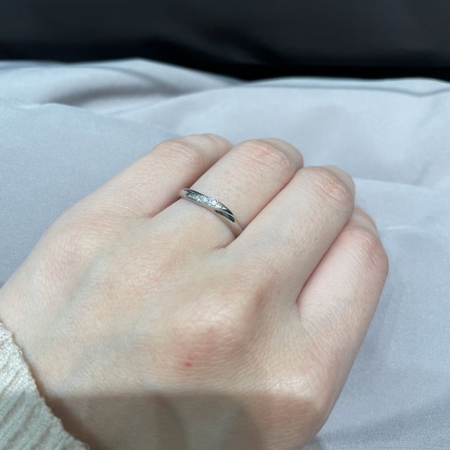 【アイプリモ(I-PRIMO)の口コミ】 付け心地とデザインに惹かれました。特に指輪選びにおいて付け心地を重視…