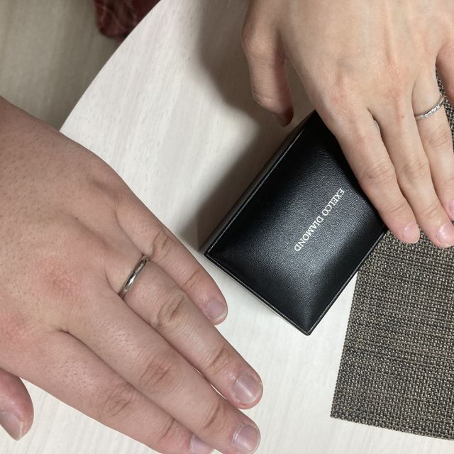【エクセルコダイヤモンド(EXELCO DIAMOND)の口コミ】 シンプルではあるがしっかりとした指輪のデザインとサイズ直し、コーティ…