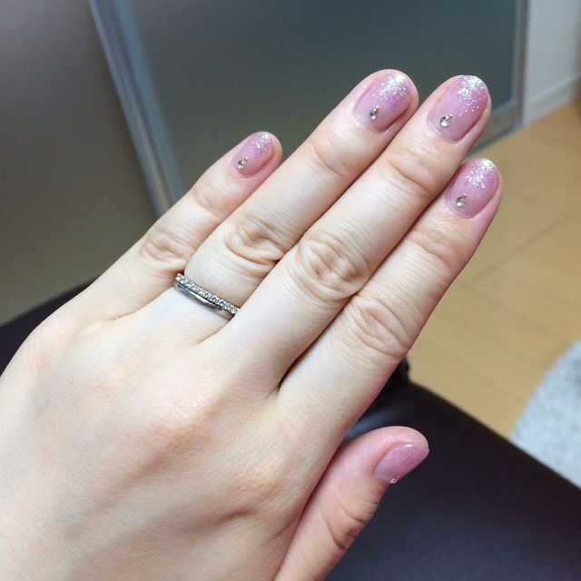 【グッチ(GUCCI)の口コミ】 主人の仕事柄、極細の結婚指輪を探していたところやっと出会った物です。…