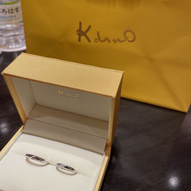 【ケイウノ ブライダル(K.UNO BRIDAL)の口コミ】 リサータの指輪に決めました。決め手としては、リサータにはイタリア語で&…