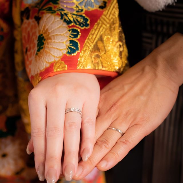 【アイプリモ(I-PRIMO)の口コミ】 可愛すぎなくてシンプルすぎない絶妙なデザイン。
キラキラしているが、プ…