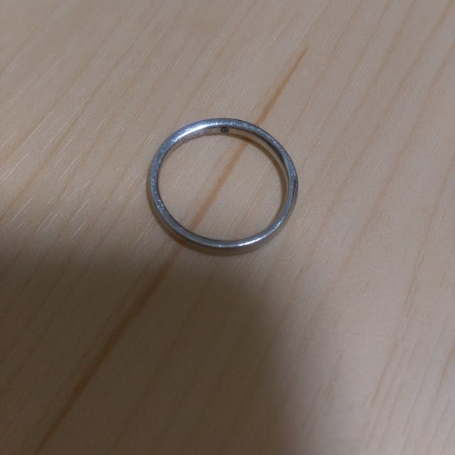 【4℃ BRIDAL(ヨンドシーブライダル)の口コミ】 色々な商品があり迷いましたが、シンプルなデザインだったので、あきない…