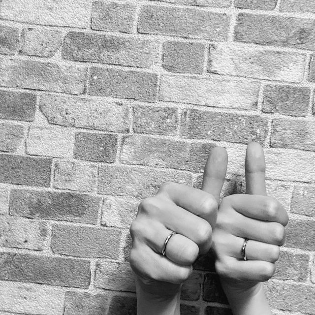 【アイプリモ(I-PRIMO)の口コミ】 シンプルなデザインで探していて、ウェーブが少し入っている窪みの部分が…