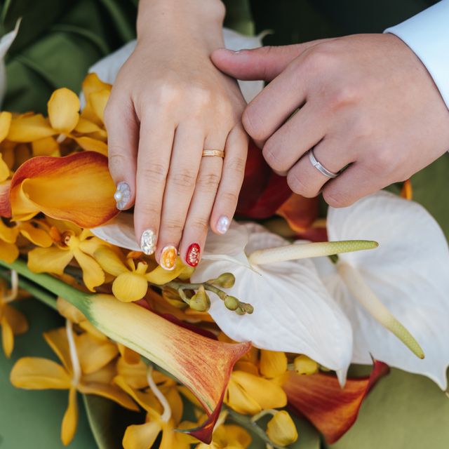 【CRAFY(クラフィ)の口コミ】 妻がお互いの指輪を手作りしたいということでお店を探しました。
色や幅の…