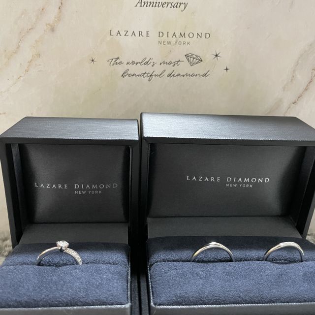 【ラザール ダイヤモンド(LAZARE DIAMOND)の口コミ】 数多く試着できたので、2人で来店し試着、2人とも気に入ったデザインのも…