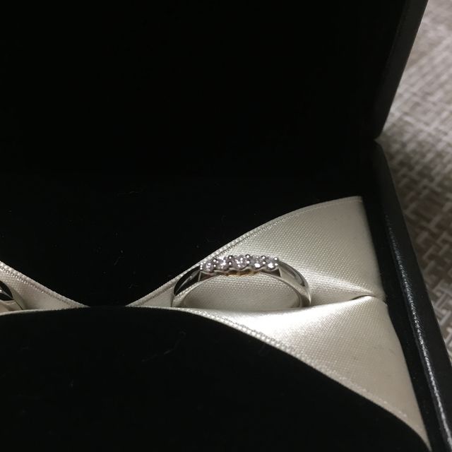 【エクセルコダイヤモンド(EXELCO DIAMOND)の口コミ】 思い描いていた通りのデザイン、
また要望以上の気に入ったデザインが見つ…