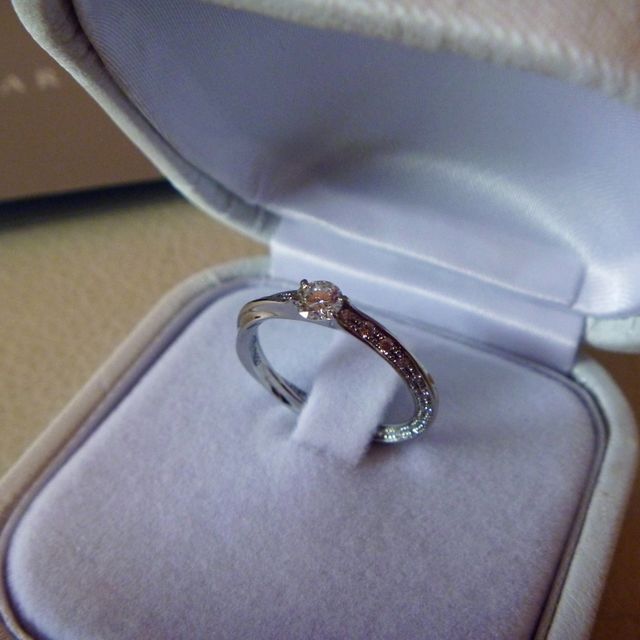 【STAR JEWELRY(スタージュエリー)の口コミ】 後に旦那になる彼が、クリスマスイブにサプライズで連れて行ってくれたの…