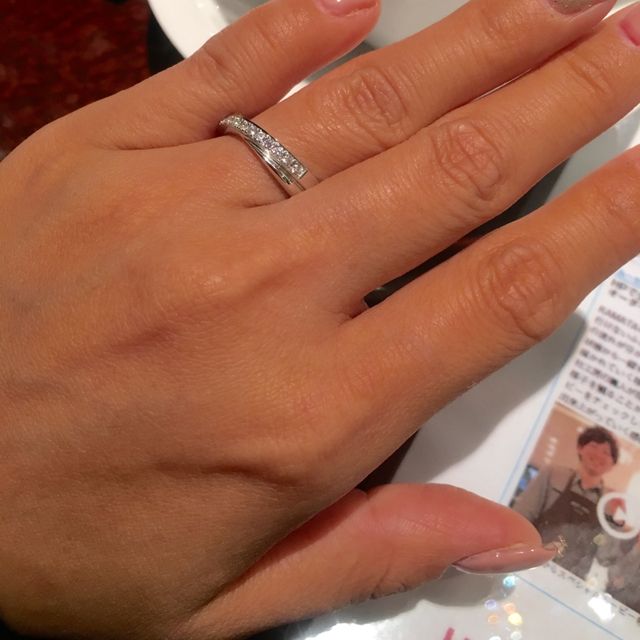 【JEWELRY  KAMATA(ジュエリーかまた)の口コミ】 もともとシンプルなストレートタイプをイメージしてましたが、色々試して…