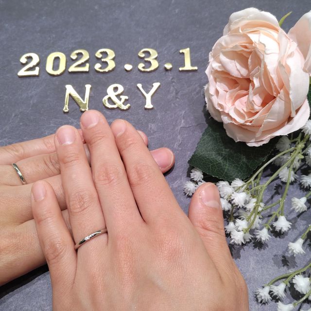 【アイプリモ(I-PRIMO)の口コミ】 お互いシンプルなものが良かったので、なるべく華奢で仕事や家事に支障が…