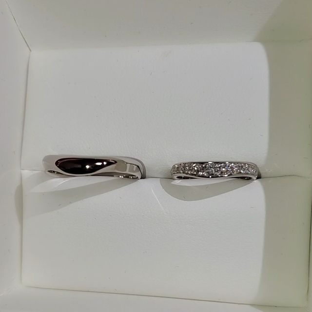 【YUKIZAKI BRIDAL(ユキザキブライダル)の口コミ】 つけ心地がいいもの、スタイリッシュな感じより暖かく見える丸みがある指…