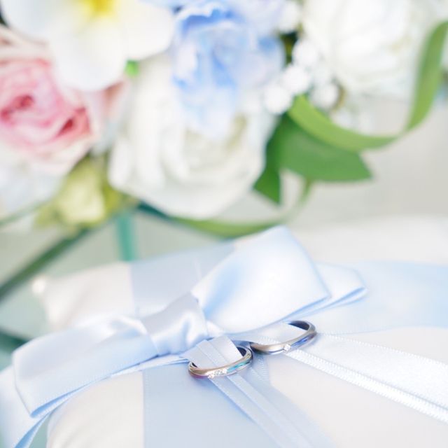 【SORA(ソラ)の口コミ】 金属部分にカラー入りの指輪にできること、ダイヤモンドのカラーの種類が…