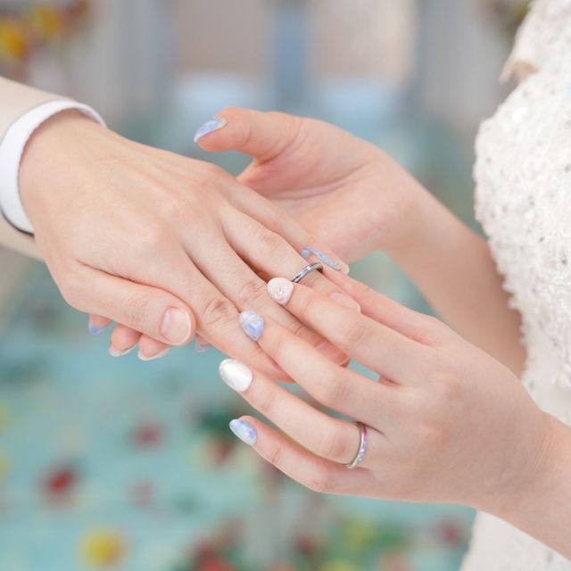 【SORA(ソラ)の口コミ】 金属部分にカラー入りの指輪にできること、ダイヤモンドのカラーの種類が…