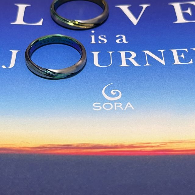 【SORA(ソラ)の口コミ】 他にはない色づかいとデザインも決められ
刻印に気持ちを込められるところ…