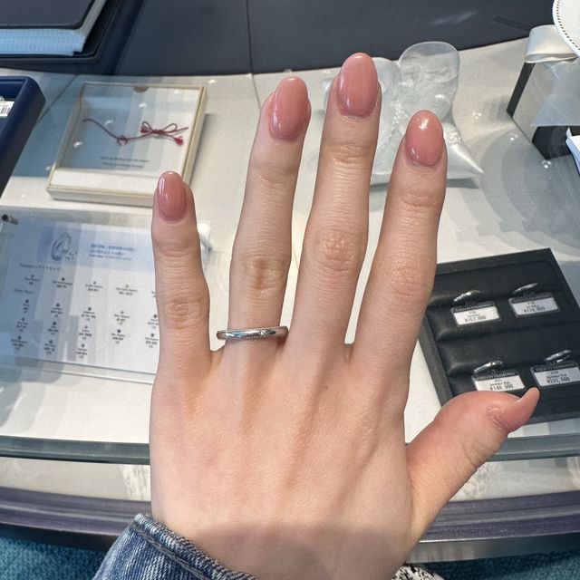 【銀座ダイヤモンドシライシの口コミ】 普段使いできて付け心地がいいもの、年齢を重ねてもつけていけるようなも…