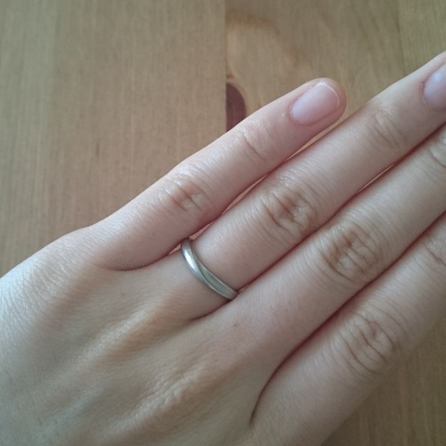 【QDMの口コミ】 歳を重ねてもずっと着けていられる飽きのこないシンプルなデザインです！
…