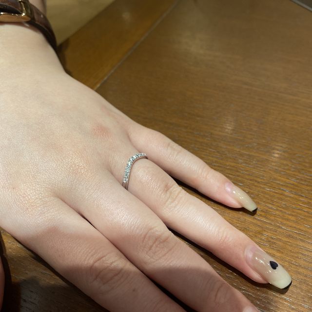 【TRECENTI(トレセンテ)の口コミ】 ダイヤの数が多くキラキラでかわいい。素材やデザインの細かいところまで…