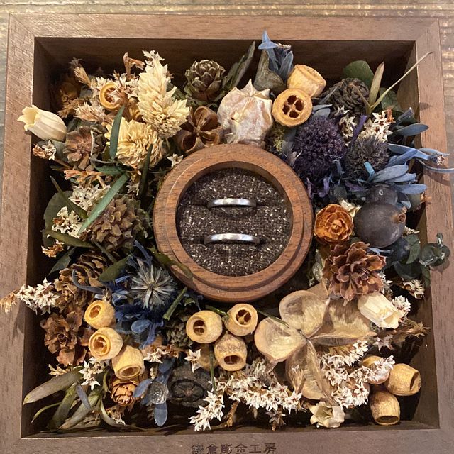 【鎌倉彫金工房の口コミ】 指輪のデザインや材質など自分たちで選ぶことができ、世界で1組の物が自分…