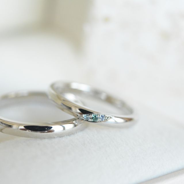 【CRAFY(クラフィ)の口コミ】 好みのデザインや誕生石が選べたり、彫りたいデザインやフォントも数多く…