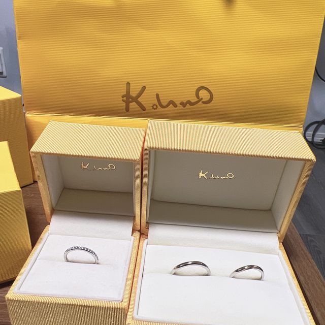 【ケイウノ ブライダル(K.UNO BRIDAL)の口コミ】 指輪のデザインに一目惚れしました。ストレートよりはウェーブを探してい…