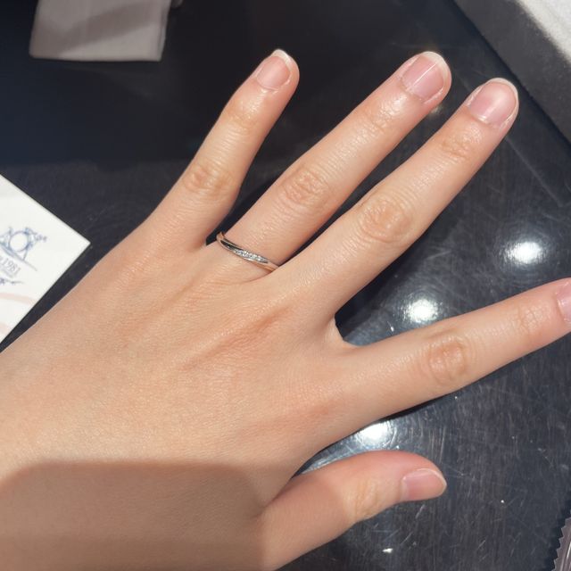 【ケイウノ ブライダル(K.UNO BRIDAL)の口コミ】 デザイナーさんが刻印の素敵なデザインを考えてくださり、目の前でイメー…