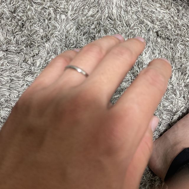 【4℃ BRIDAL(ヨンドシーブライダル)の口コミ】 価格とデザインを重視して選びました。様々な店舗を周り、色々と悩みまし…