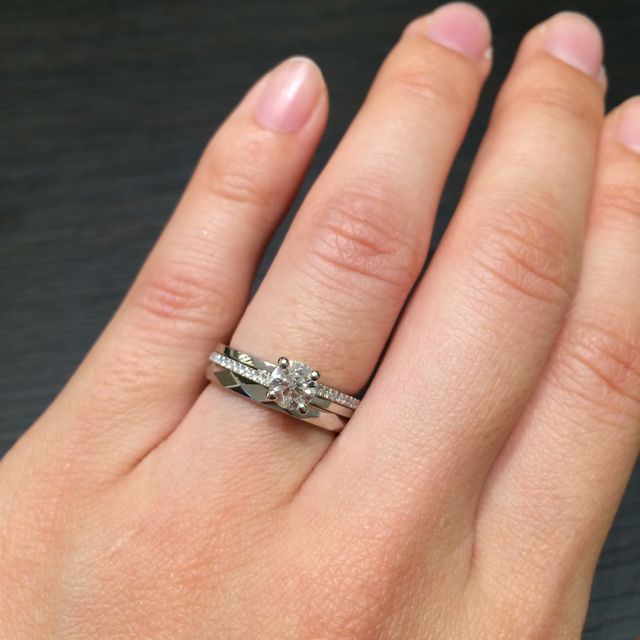 【ブシュロン(BOUCHERON)の口コミ】 ハイジュエラーの中で、石なしでデザイン性の優れた指輪を探していて、た…