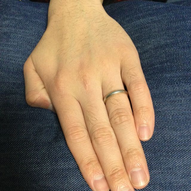 【4℃ BRIDAL(ヨンドシーブライダル)の口コミ】 タンゾウ作りで他の指輪に比べて、丈夫だと伺ったのでとても魅力に感じま…