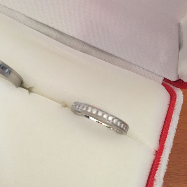 【Something Blue(サムシングブルー)の口コミ】 結婚が決まってから先に私だけで見ておいて、後日改めて主人と2人で買いに…