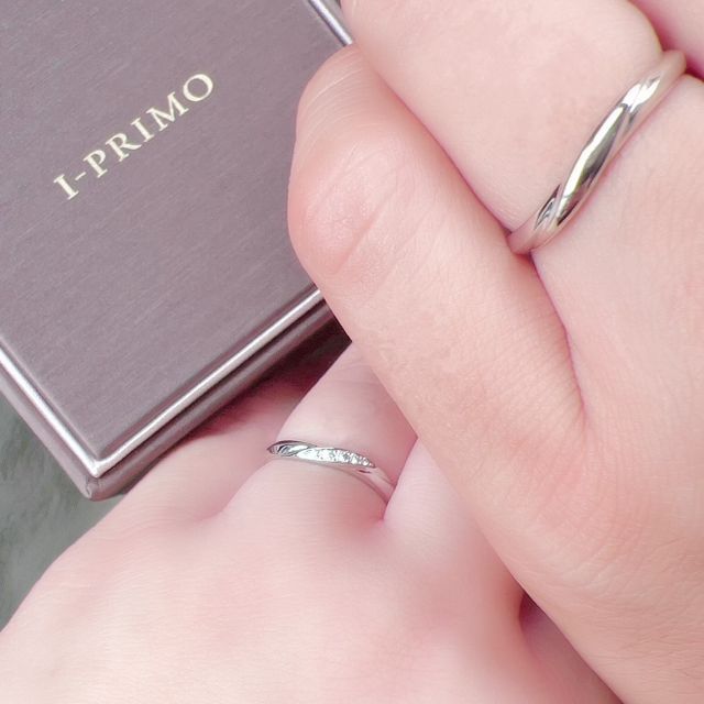 【アイプリモ(I-PRIMO)の口コミ】 婚約指輪を購入しない代わりに１つで二役になるタイプと指が太くて短いの…