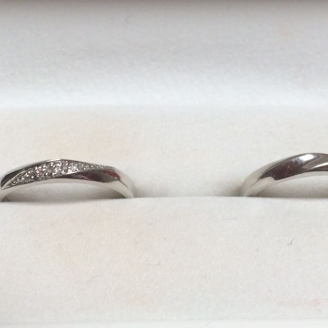 【LEHAIM(レハイム)の口コミ】 いろんな指輪のショップを回った結果、斜めに少しねじれているデザインが…
