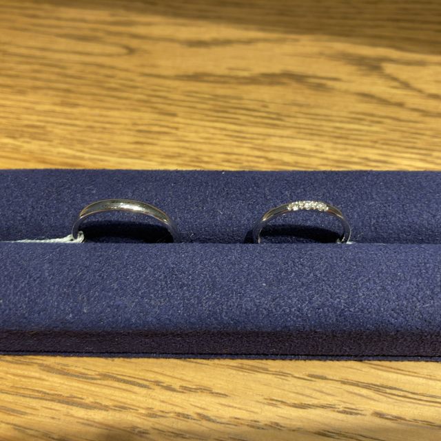 【BIJOUPIKO(ビジュピコ)の口コミ】 ウェーブでダイヤが少しついたデザインの指輪がいいなと思って探していた…