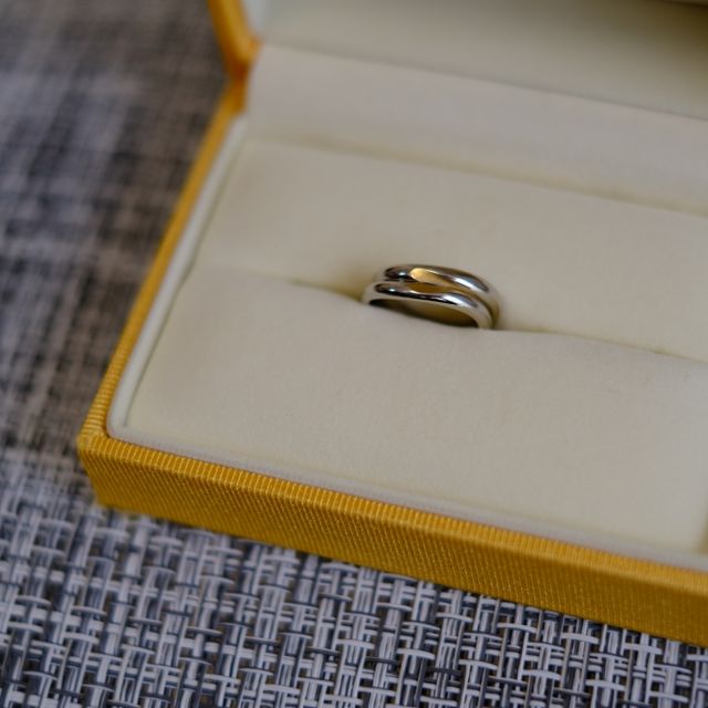 【ケイウノ ブライダル(K.UNO BRIDAL)の口コミ】 結婚指輪はウィズハートをベースに、２人とも少し太くするセミオーダーに…