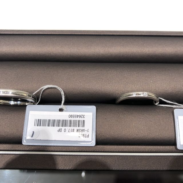 【アイプリモ(I-PRIMO)の口コミ】 はじめは、ごくごくシンプルなデザインがいいと思って探していましたが、…