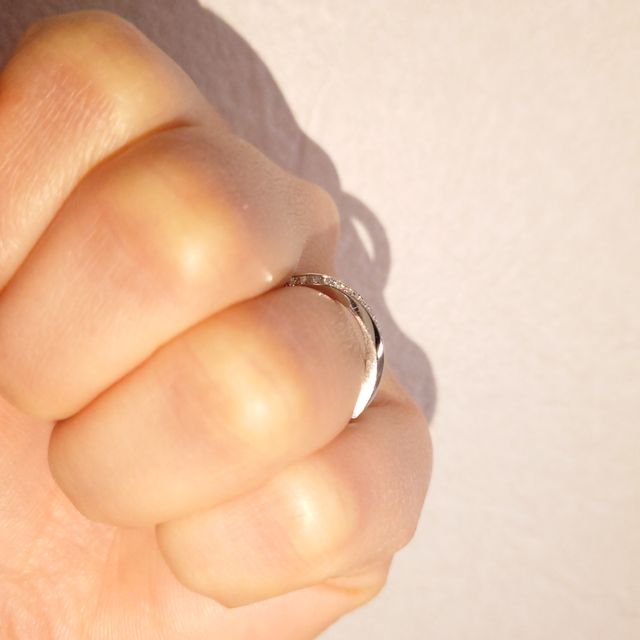 【エクセルコダイヤモンド(EXELCO DIAMOND)の口コミ】 接客がとてもよかったです。
2人でこれがいいねと決めたのでこのデザイン…