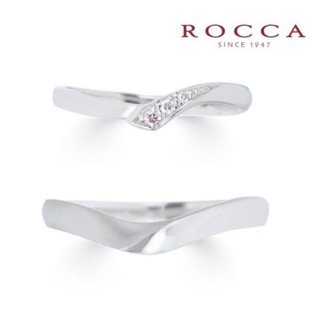 【ROCCA】さりげないピンクダイヤが可愛い！シンプルで仕事中も着けやすいマリッジリング HO-6D/6L