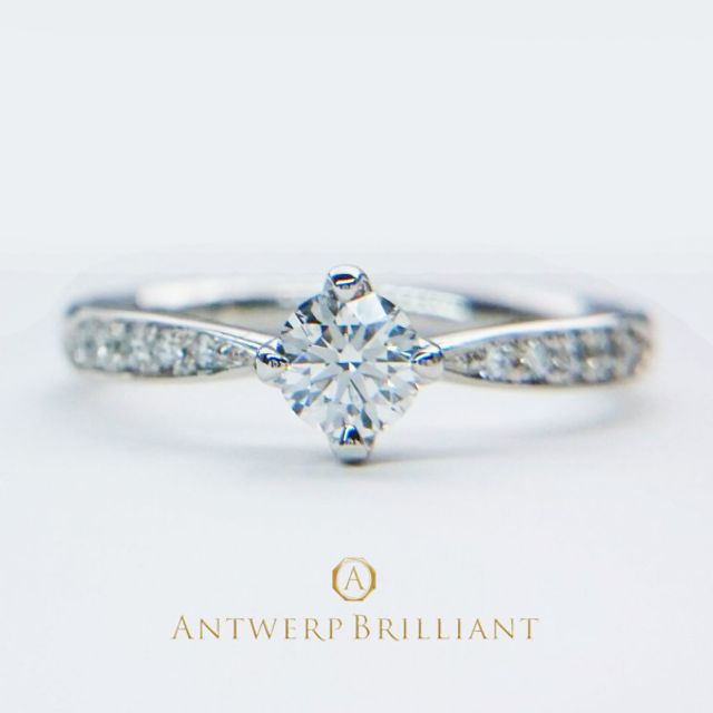 ”Sirius”4 claws collet Daimond side line Ring ”シリウス” 4クローズ コレット ダイヤモンド サイドライン リング 